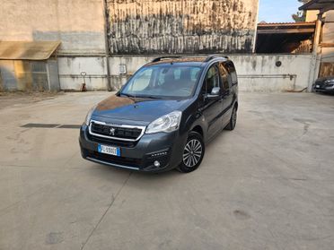 Peugeot Partner Tepee BlueHDi 100 Outdoor