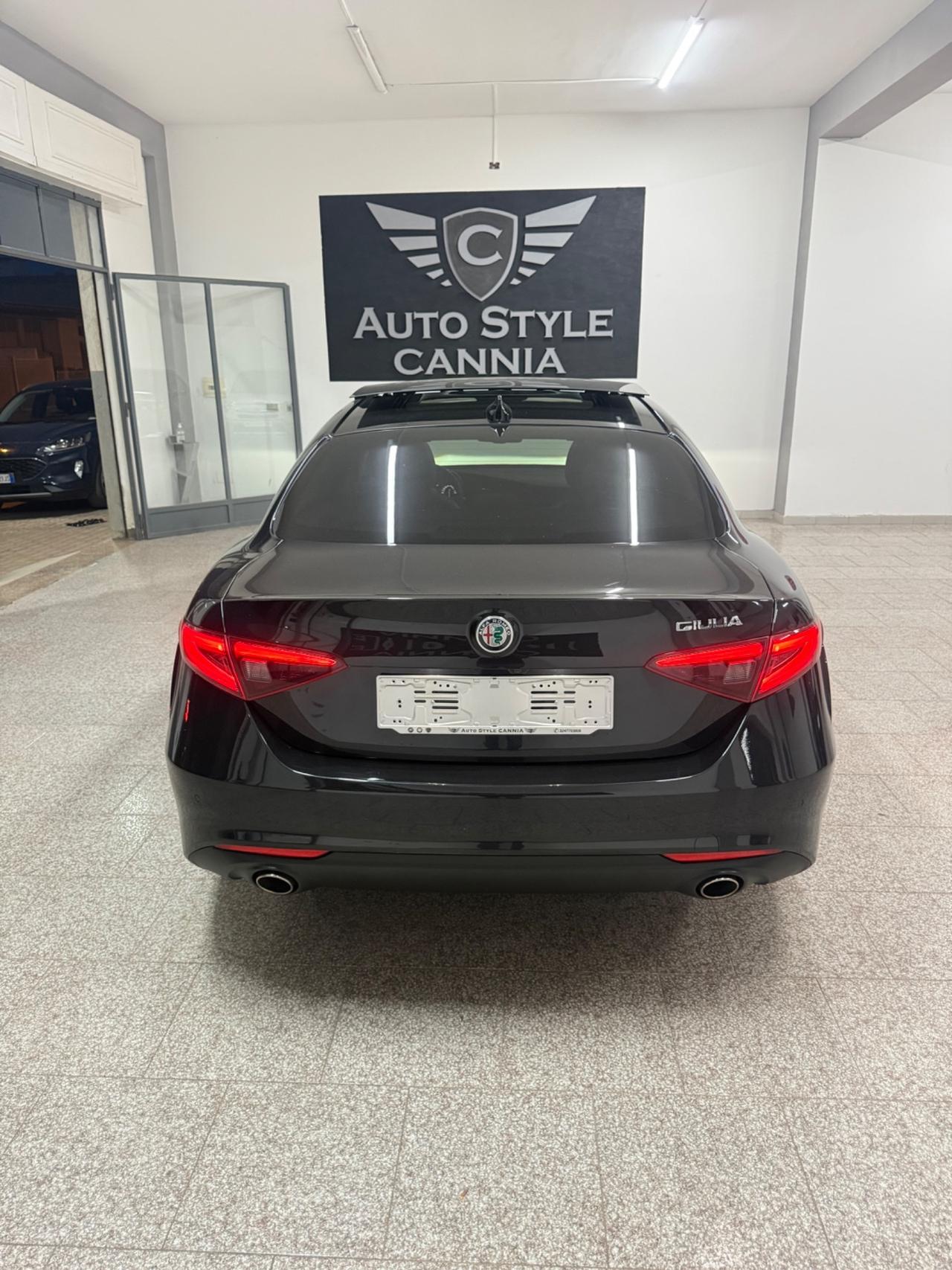 Alfa Romeo Giulia 2.2 Turbodiesel 180 CV AT8 Super