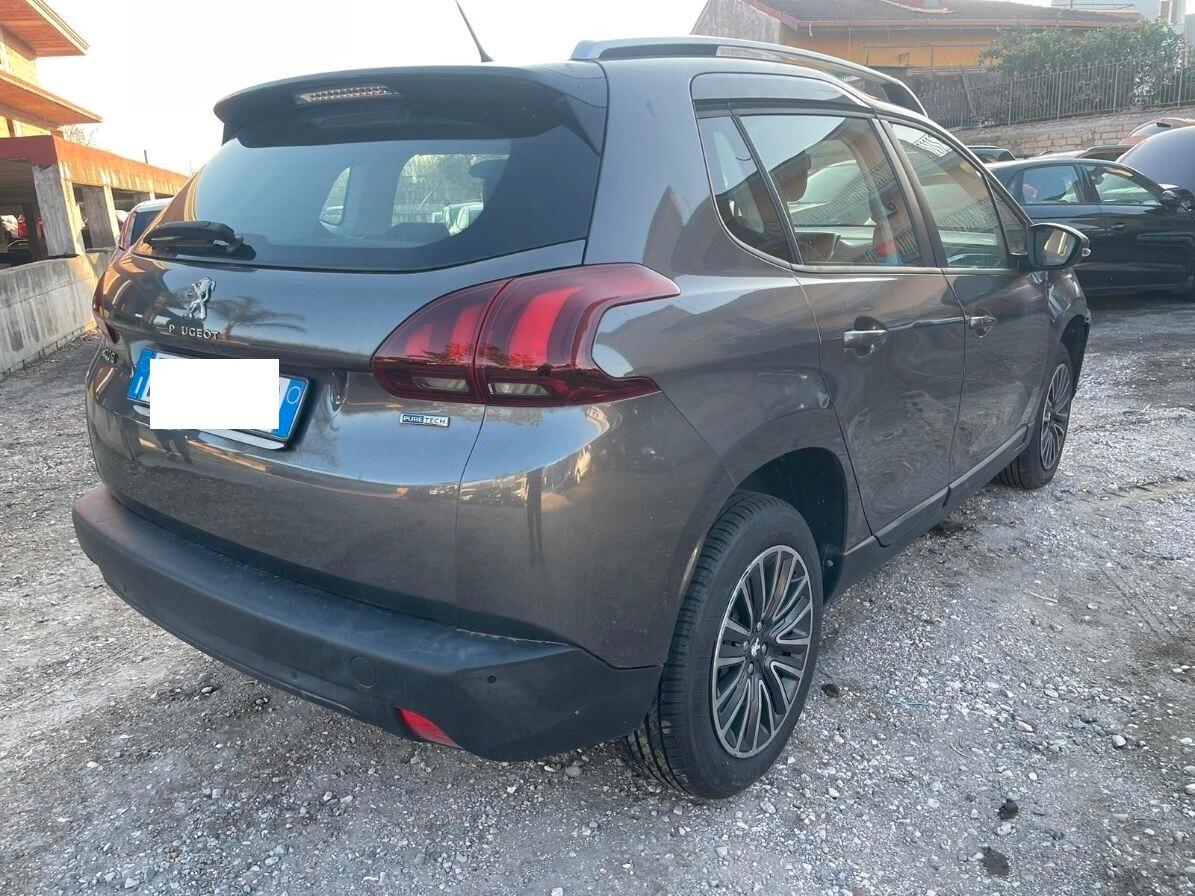 Peugeot 2008 PureTech 82 Active