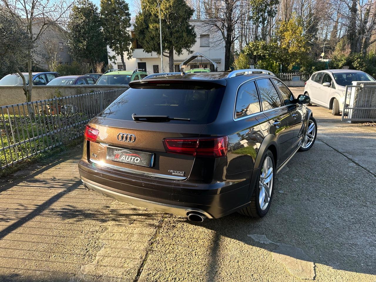 Audi A6 allroad 3.0 TDI 272 CV S tronic Business Plus