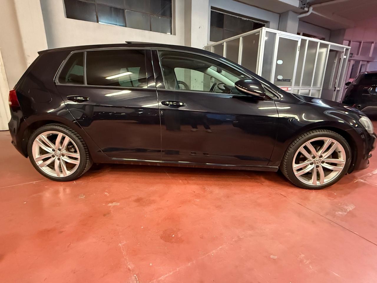 QUALITYCARS PESCARA PROPONE: Volkswagen Golf Business 1.4 TSI 140 CV DSG 5p. Highline BlueMot. Tech.