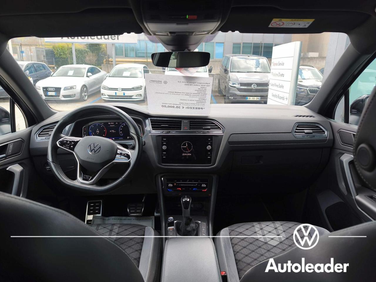 Volkswagen Tiguan 2.0 TDI 150 CV DSG R-Line Black Pack