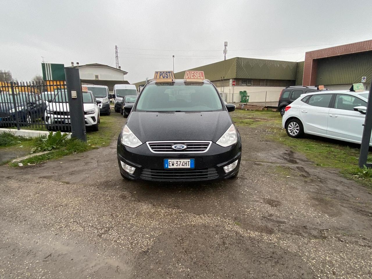 Ford Galaxy 2.0 TDCi 140 CV Powershift Nav Titanium