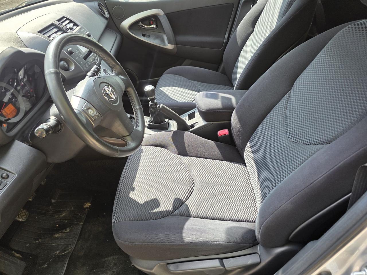 Toyota RAV 4 RAV4 2.2 D-4D 136 CV DPF Luxury