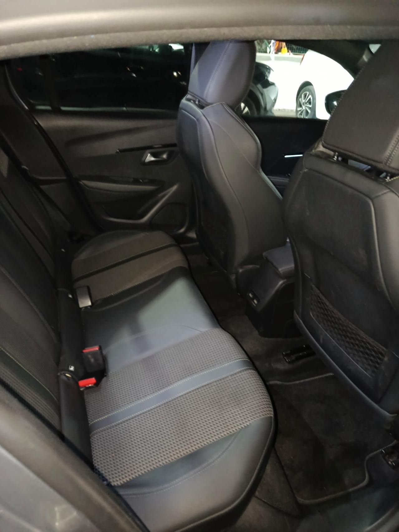 Peugeot 208 PureTech 130 Stop&Start EAT8 5 porte GT