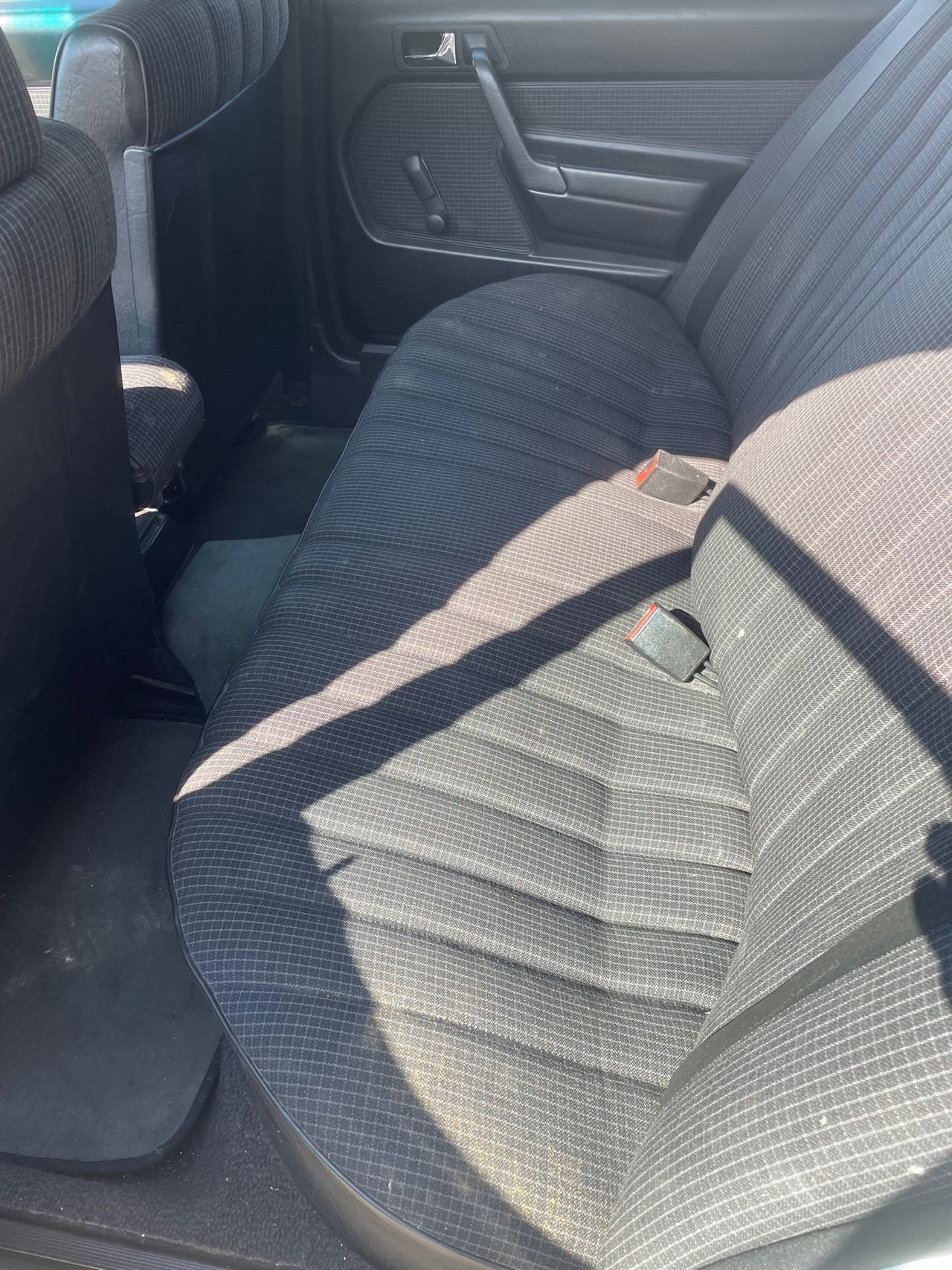 Mercedes-Benz 190 2.0 diesel **UNICOPROPRIETARIO**