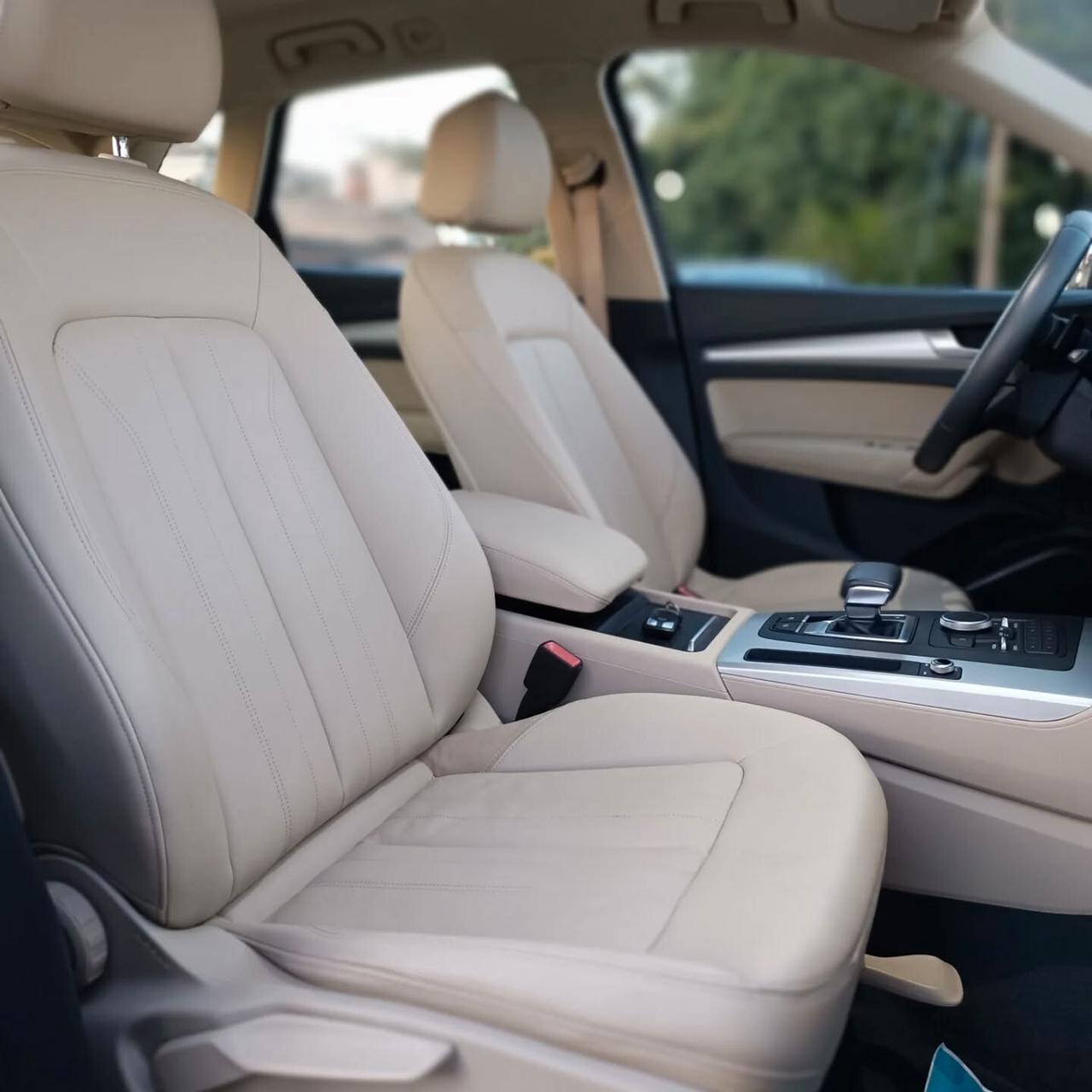 Audi Q5 2.0 TDI quattro S tronic Business Sport