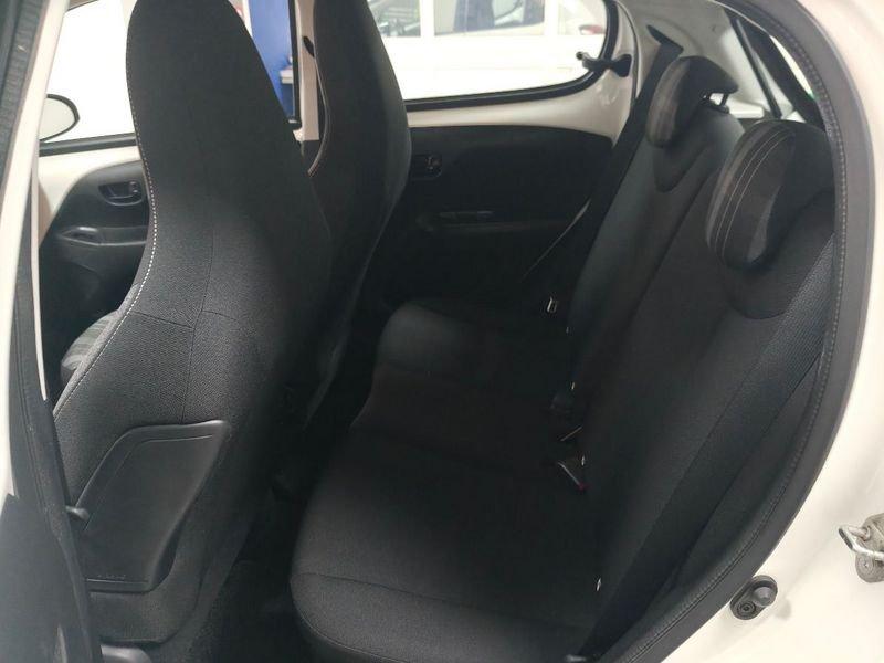 Peugeot 108 VTi 72 ETG 5 porte Allure AUTOMATICA