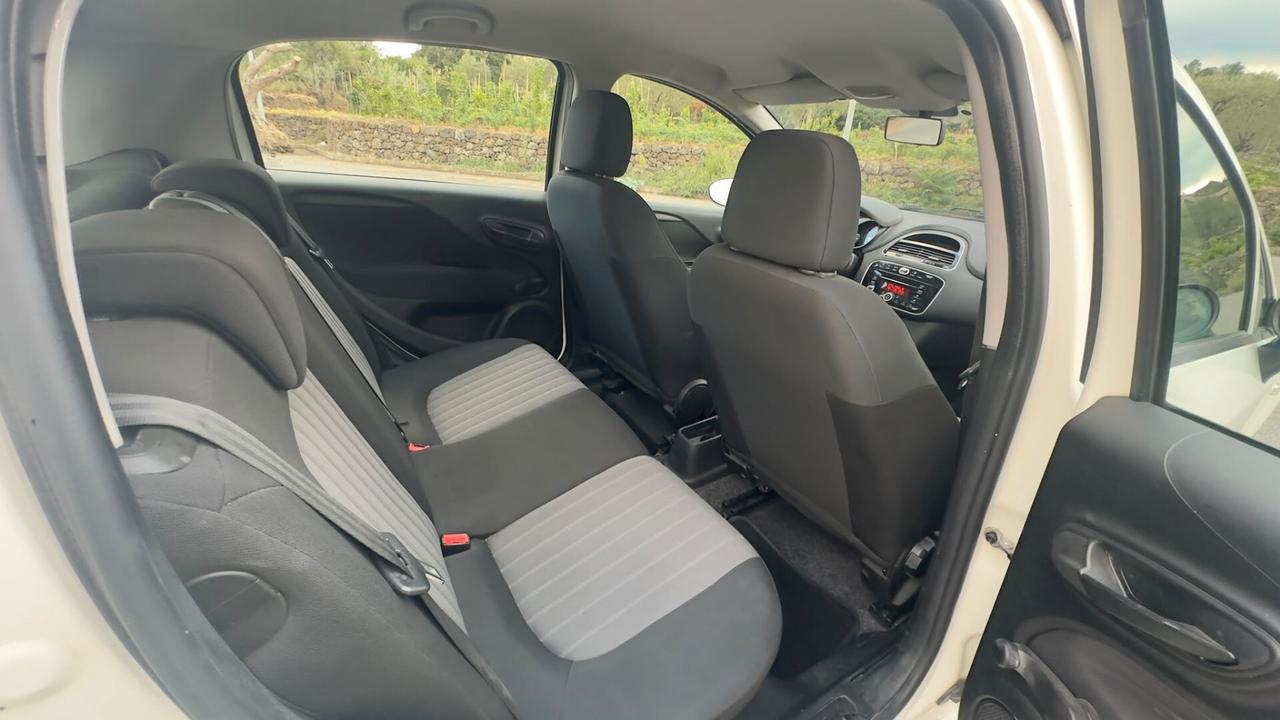 Fiat Punto 1.3 MJT 95 CV 5 porte