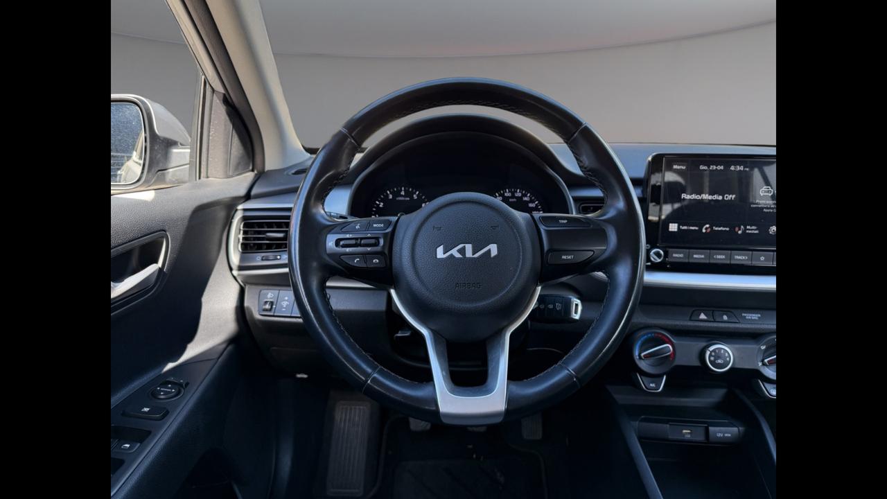 KIA Stonic - Stonic 1.2 dpi Urban 84cv