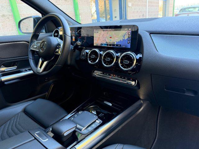 MERCEDES-BENZ GLA 180 136CV SPORT AUTOMATIC KM-49.000 TAGLAINDATI!