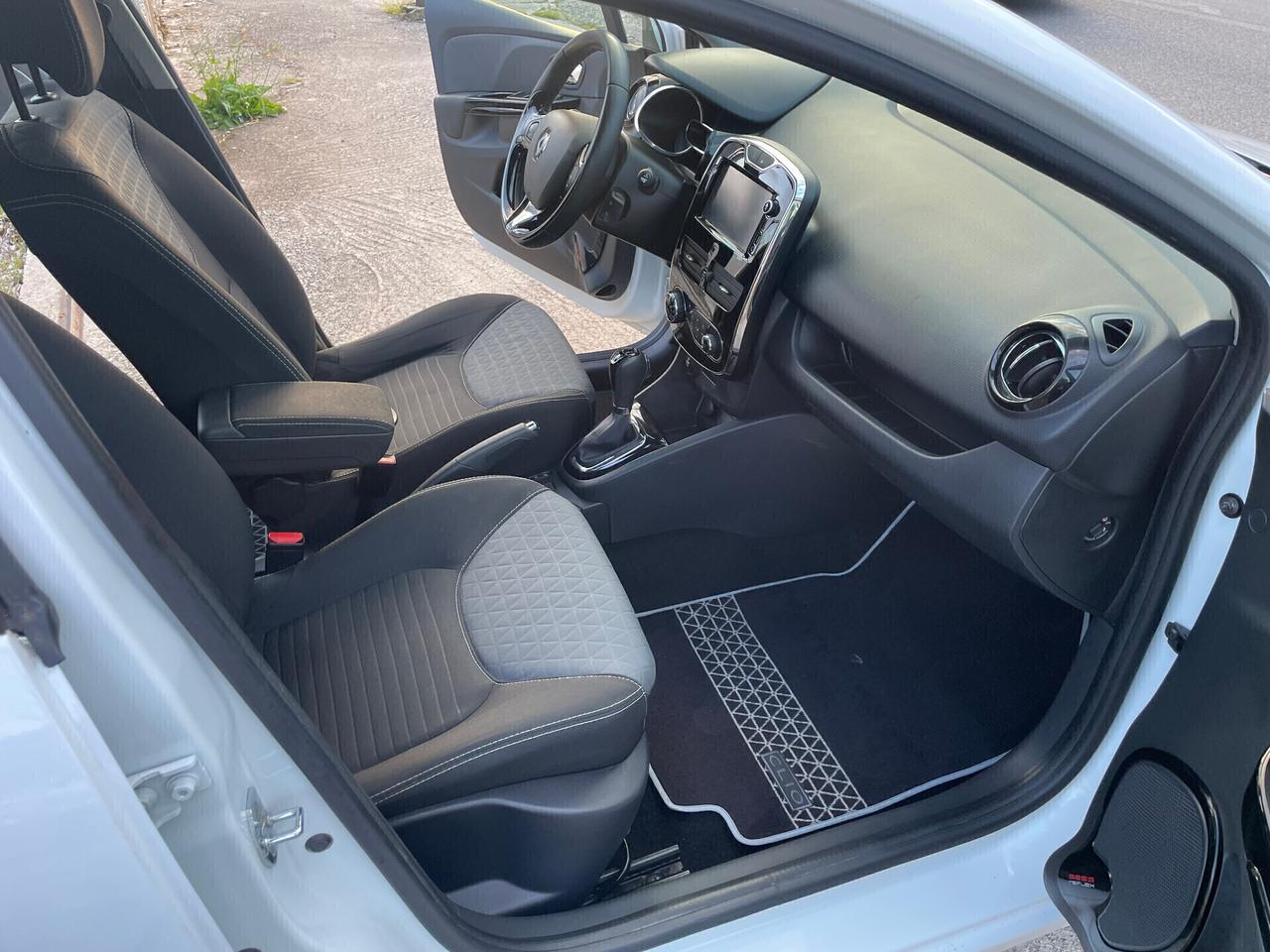 Renault Clio 1.5 dCi 8V 90CV CAMBIO AUTOMATICO