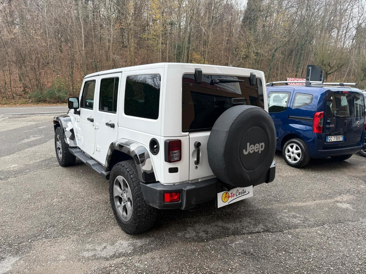 Jeep Wrangler Unlimited 2.8 CRD Sahara Auto JKU CON SOFT TOP