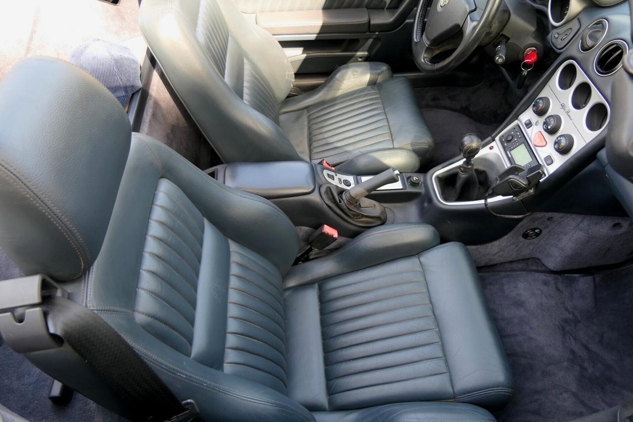Alfa Romeo Spider 3.0i V6 24V cat L