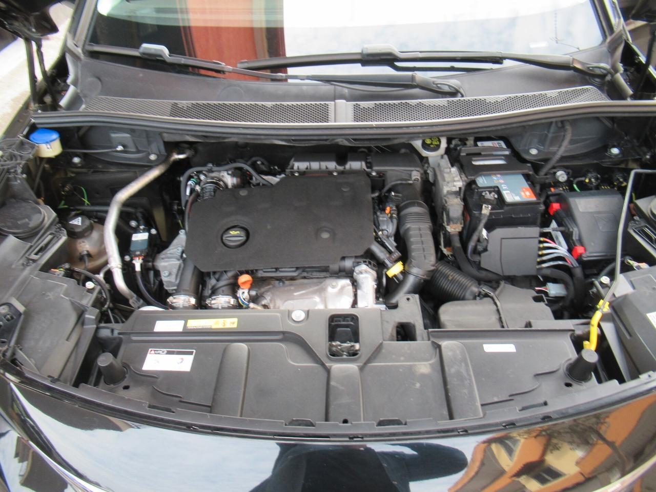 Peugeot 3008 BlueHDi 130 S&S Business