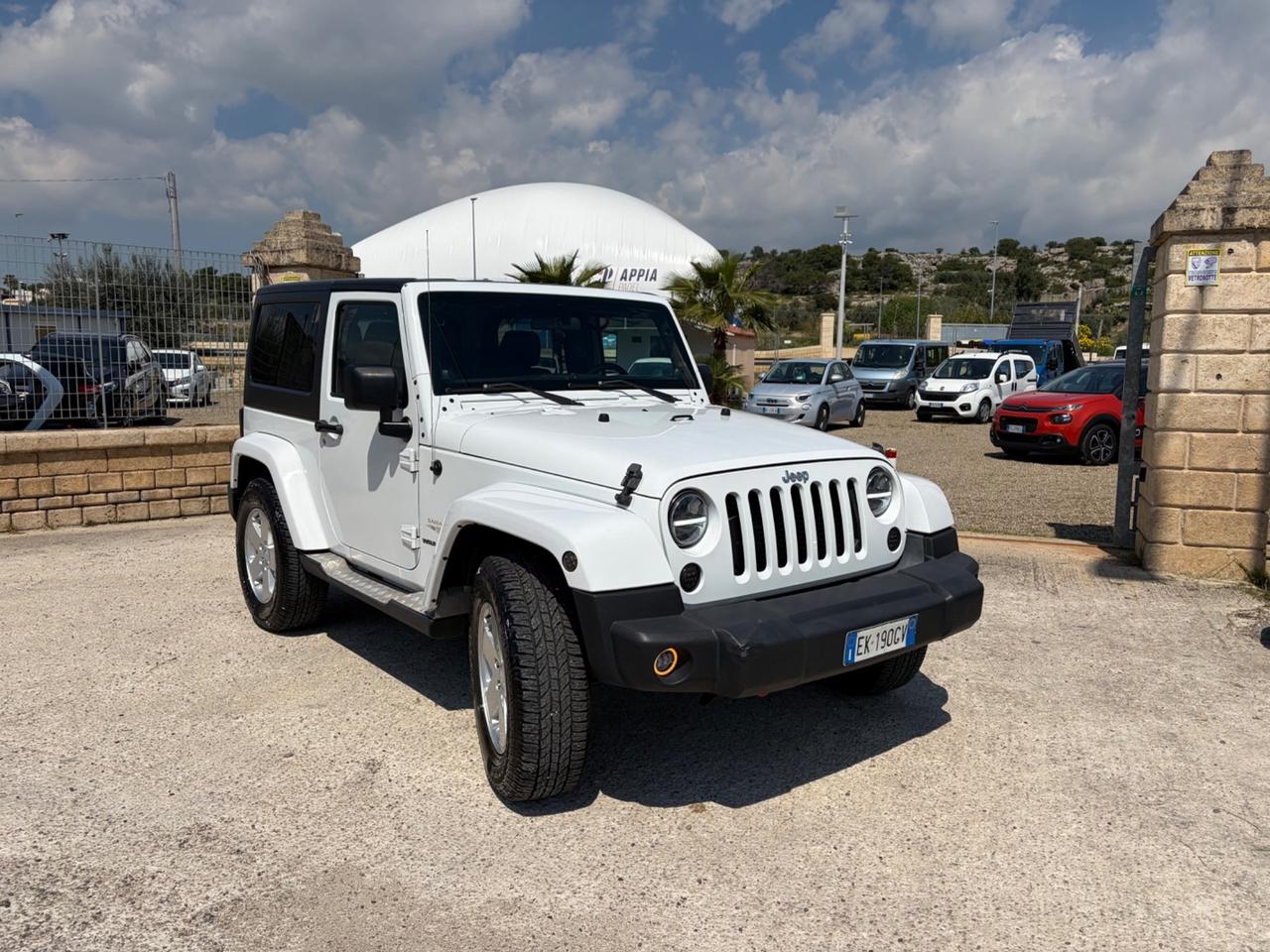 Jeep Wrangler Unlimited 2.8 CRD DPF Sahara Auto