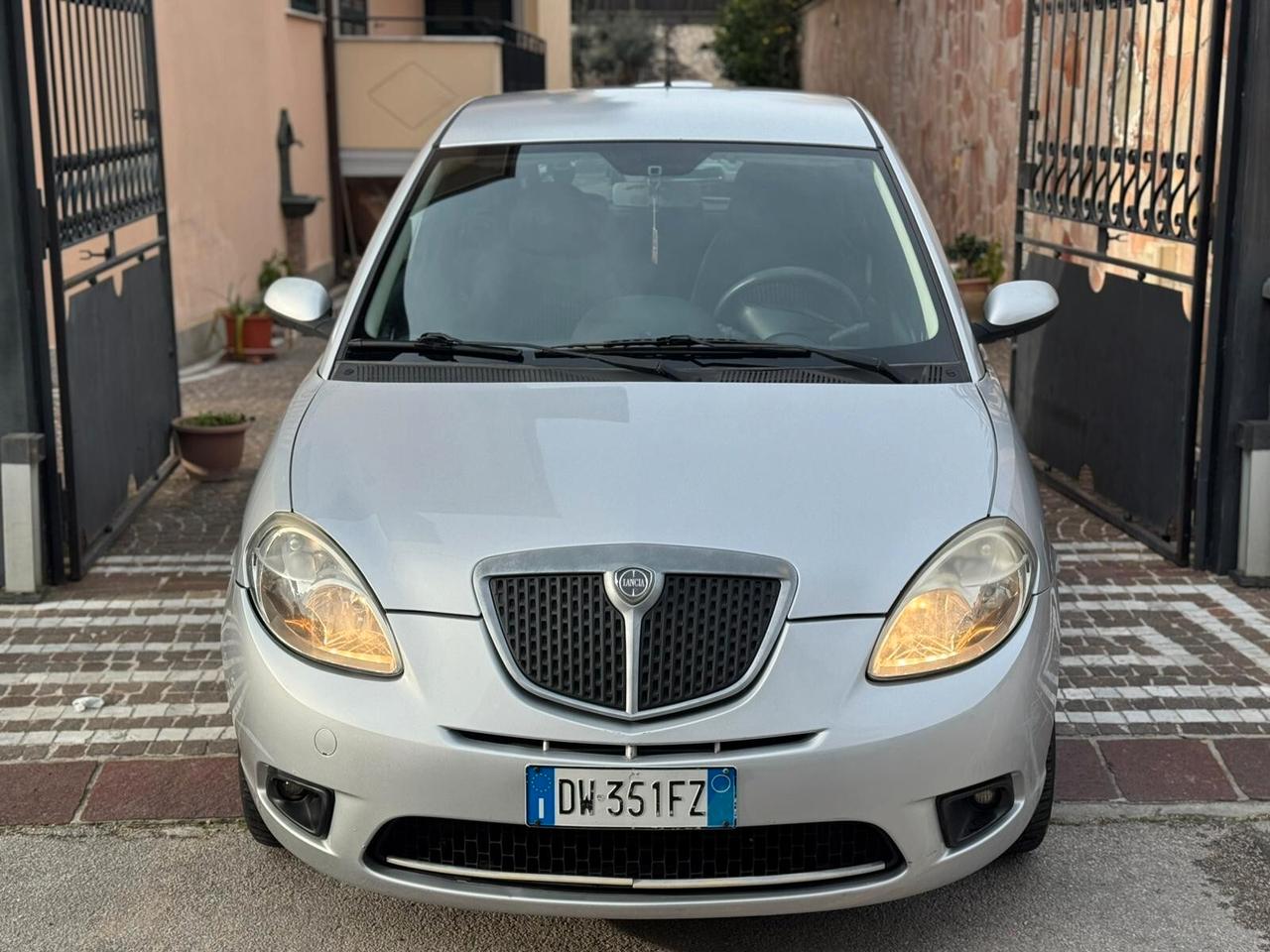 Lancia Ypsilon 1.4 Platino Ecochic GPL