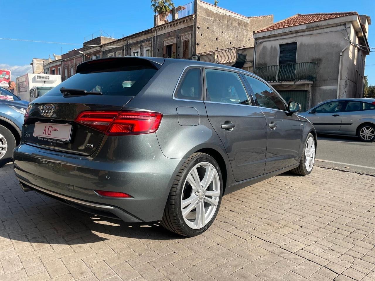 Audi A3 2.0 TDI S tronic Sport S-LINE interno/esterno