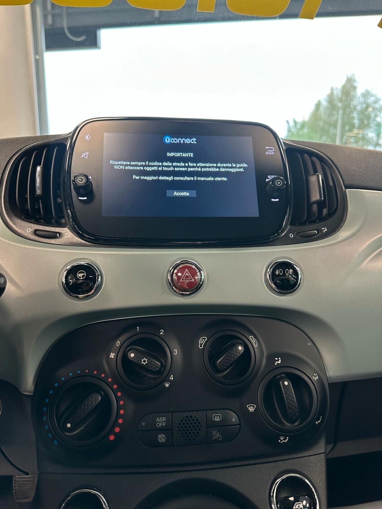 Fiat 500 1.0 Hybrid Dolcevita 2024 km aziendale