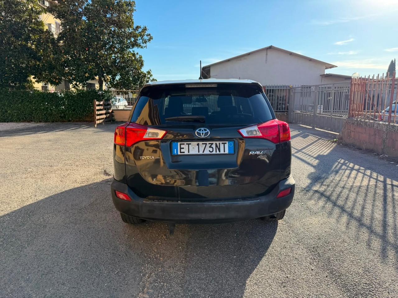 Toyota RAV 4 RAV4 2.0 D-4D 2WD Active
