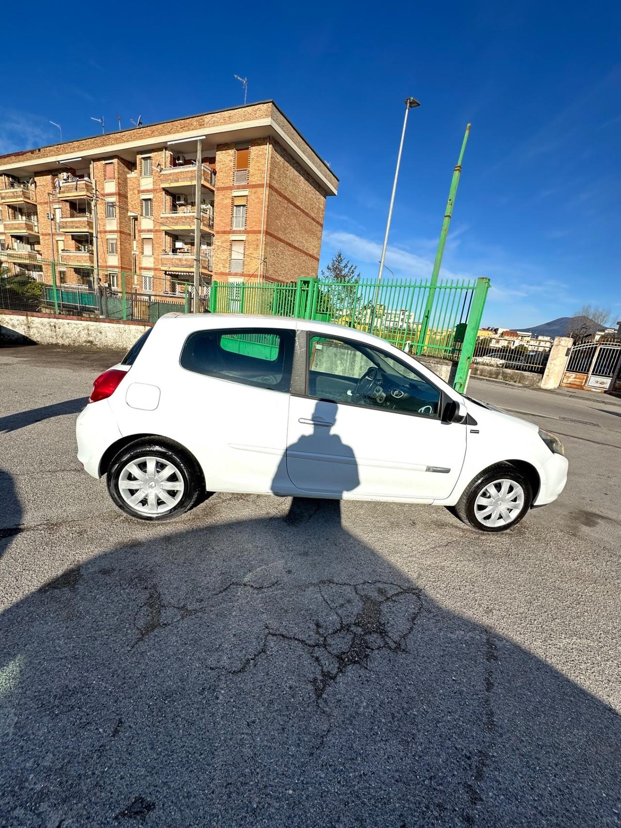 Renault Clio 1.2 16V 3 porte GPL Yahoo!