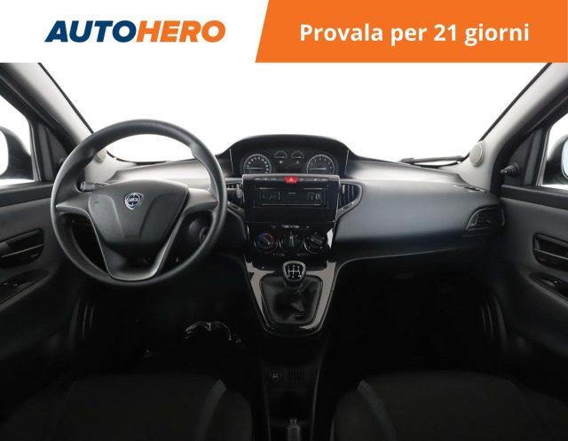 LANCIA Ypsilon 1.2 69 CV 5 porte Silver