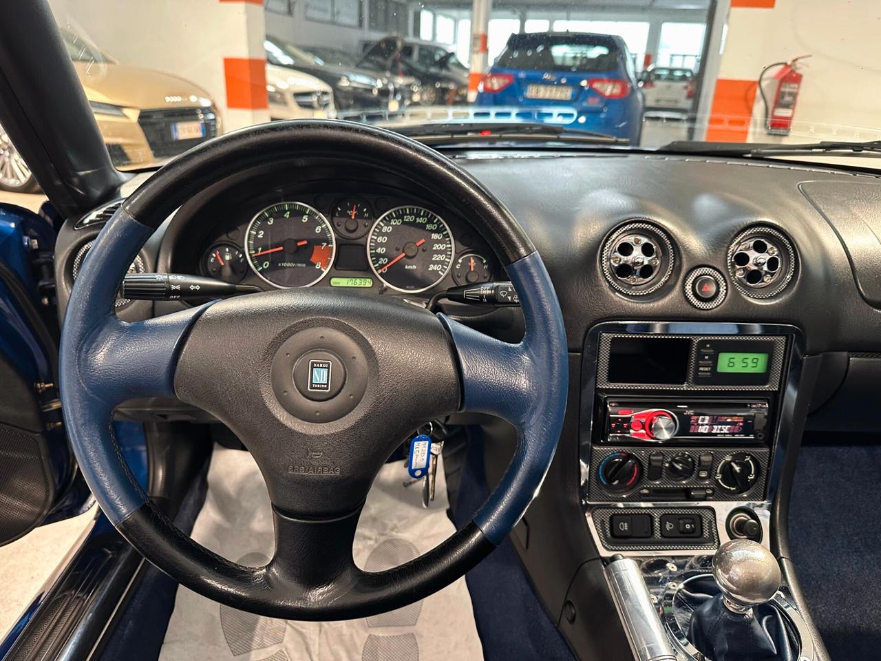 Mazda MX-5 1.8i 16V cat 10th Anniversary - Nardi Torino - 17'