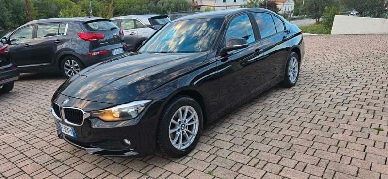 Bmw 318d Berlina Business Avantgarde