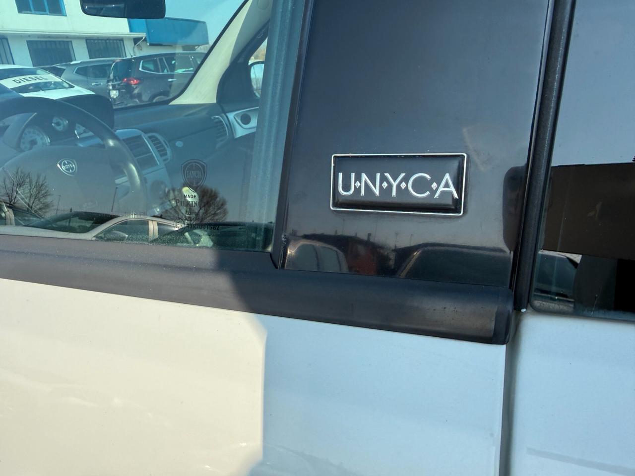 Lancia Ypsilon 1.2 69 CV Unyca