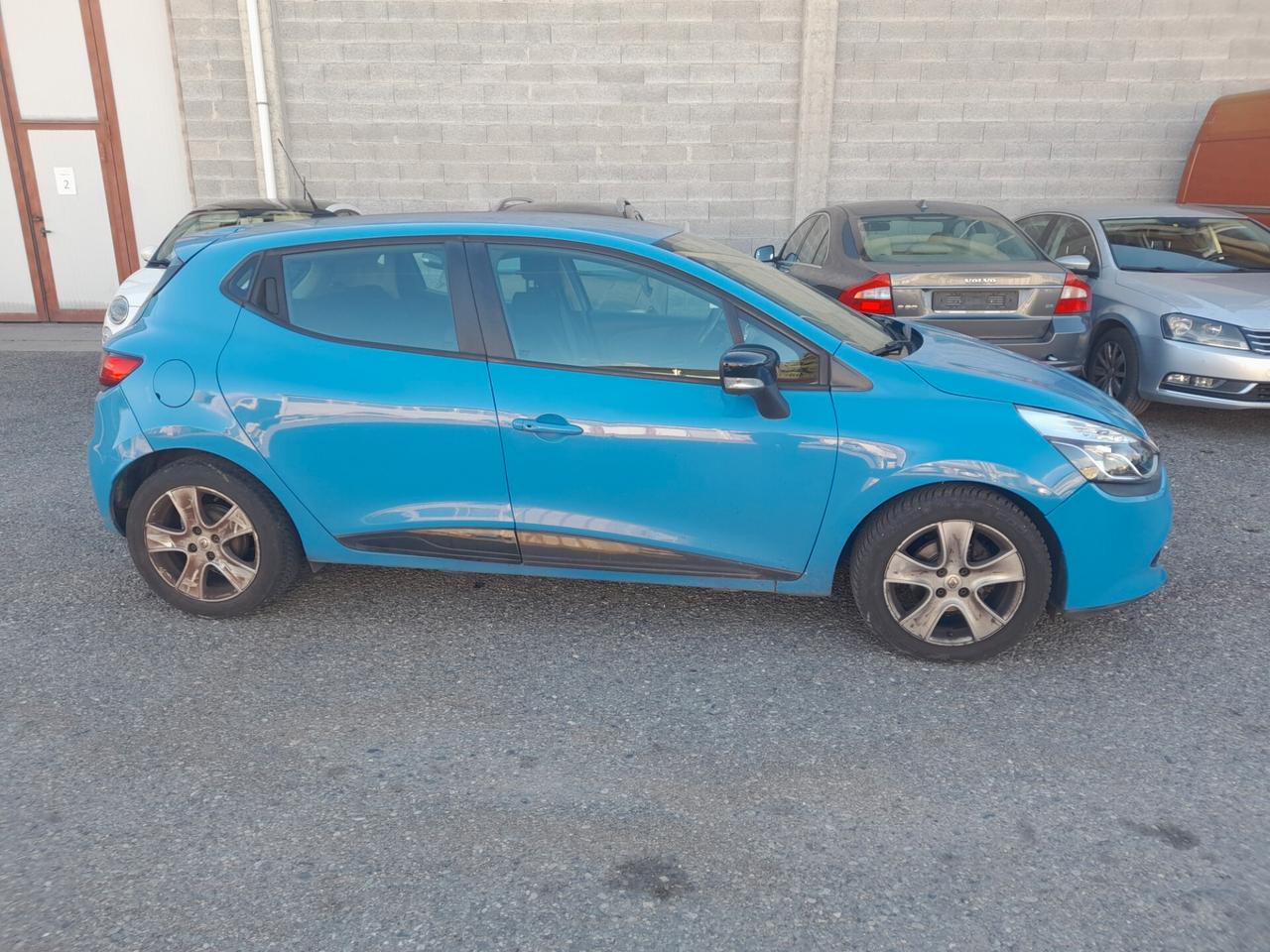 Renault Clio 1.2 16V 5 porte Dynamique