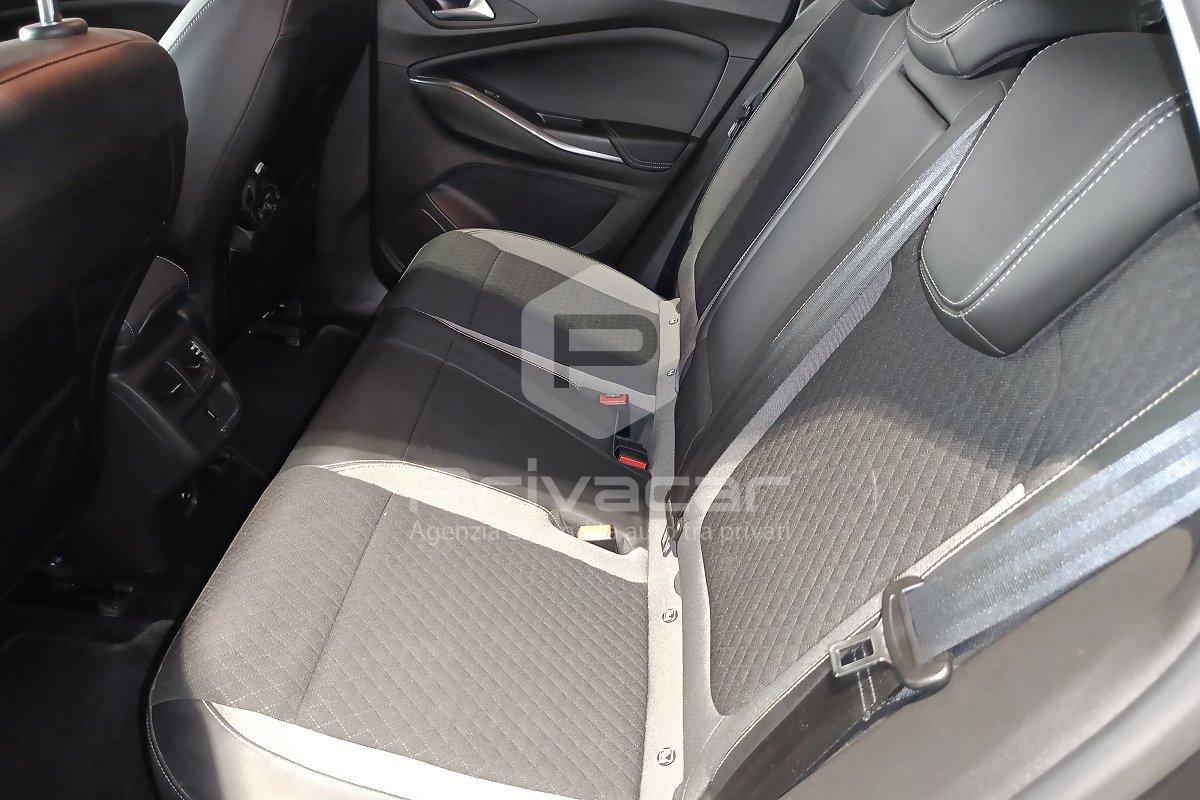 OPEL Grandland X 1.6 Hybrid4 Plug-in aut. AWD