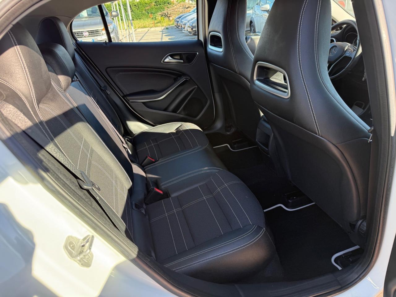 Mercedes-benz CLA 200 CDI 4Matic Automatic Sport