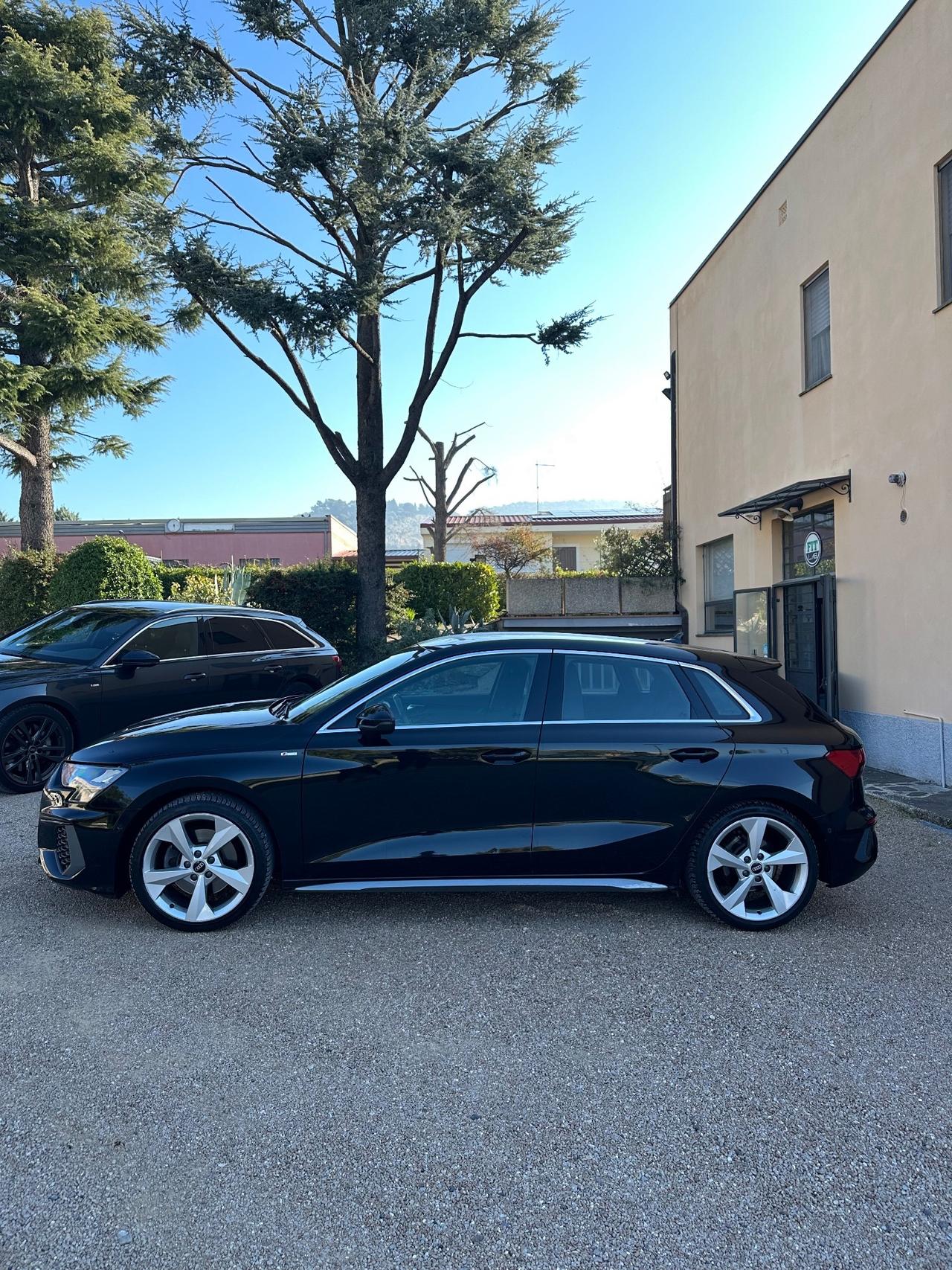 Audi A3 SPB 30 TDI S tronic line edition