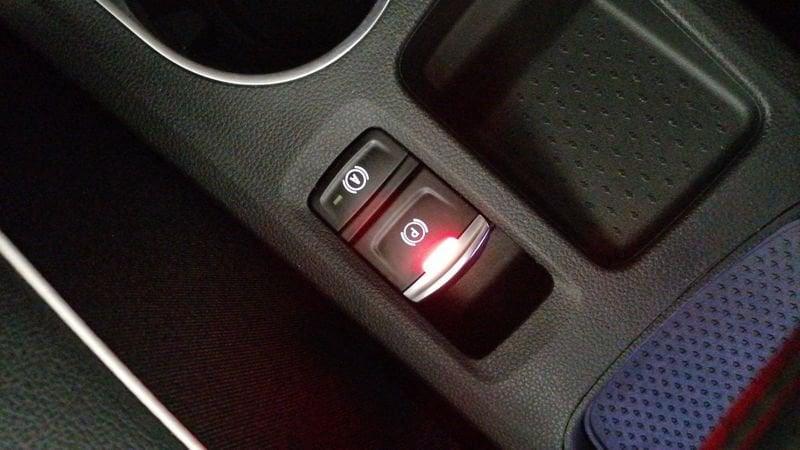 Renault Captur 1.5 blue dci Intens 115cv edc