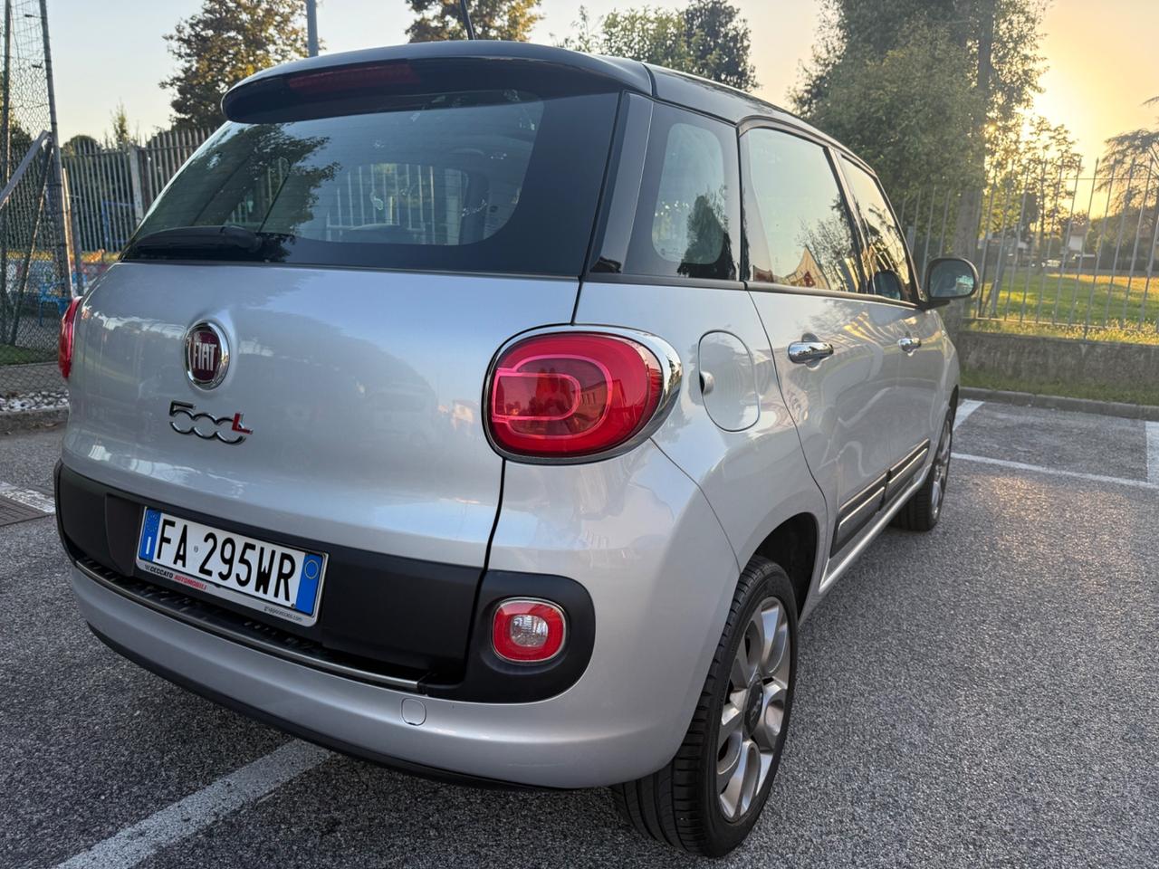 Fiat 500L 0.9 TwinAir Turbo Natural Power Lounge