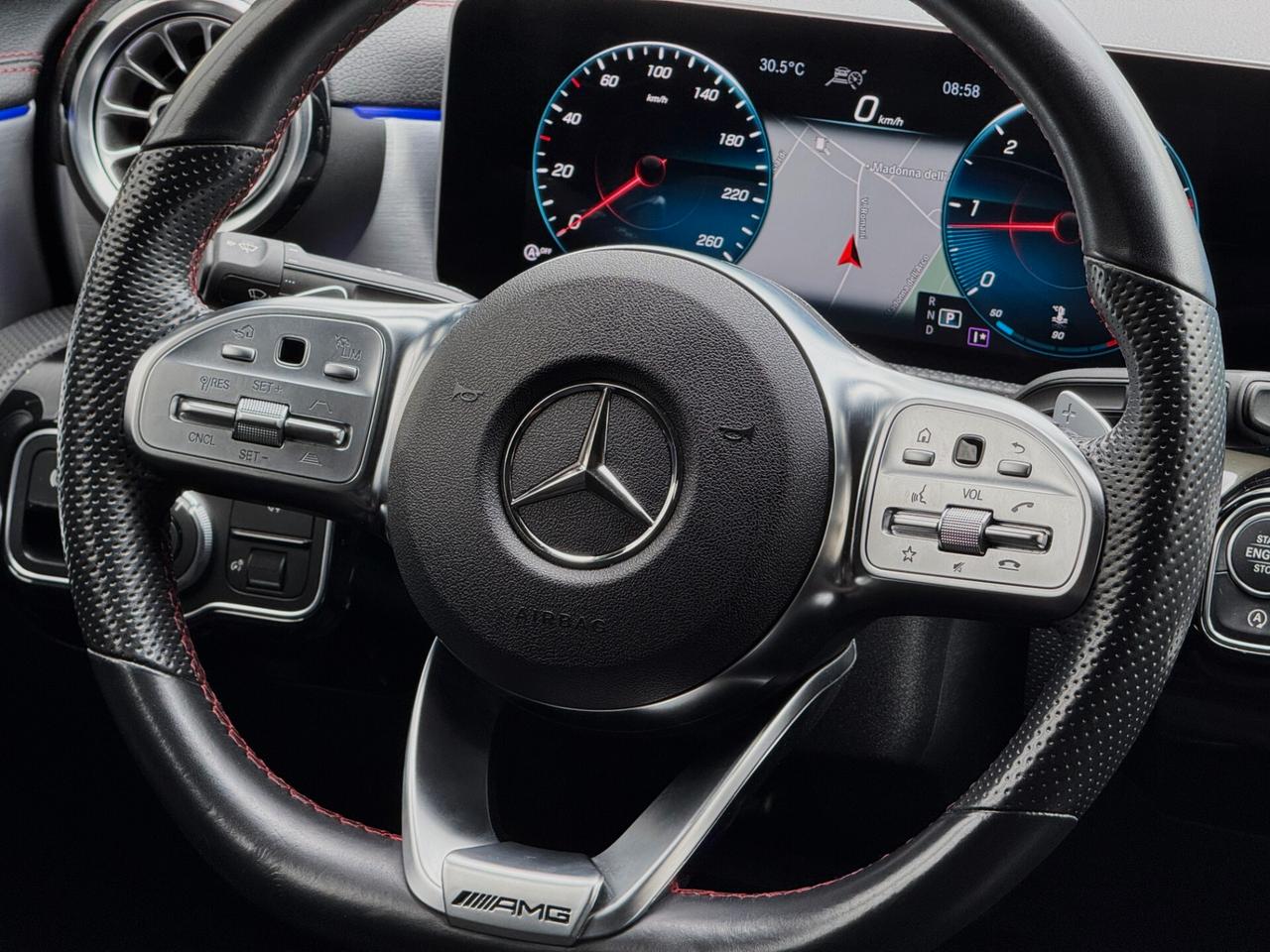 Mercedes-Benz CLA 200 d Coupe Premium AMG TETTO