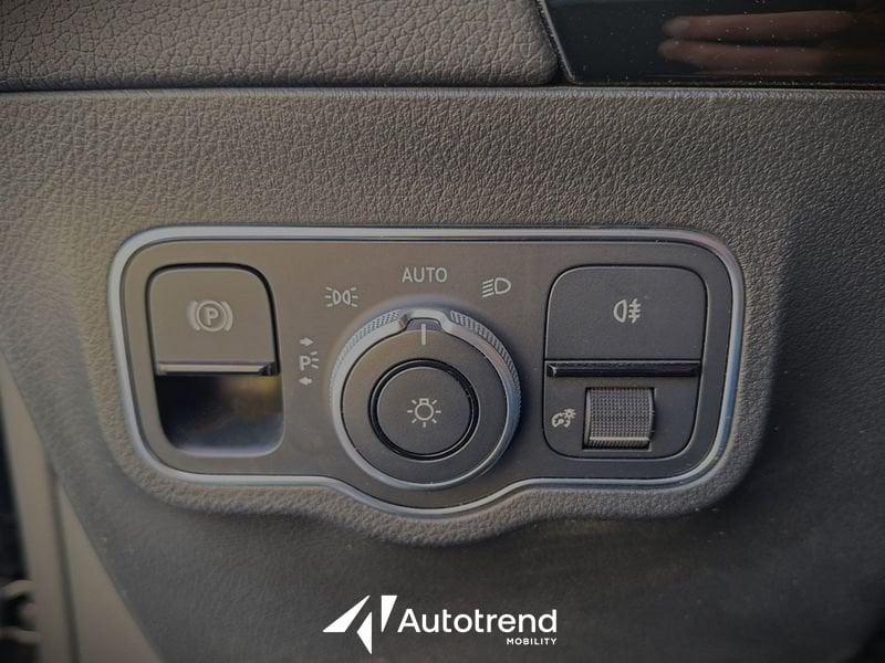 Mercedes-Benz Classe B 180d 116 CV NAVI LED Business Extra