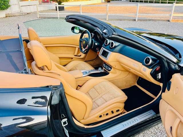 Ferrari California 4.3 dct Pari al nuovo perfetta e tagliandata