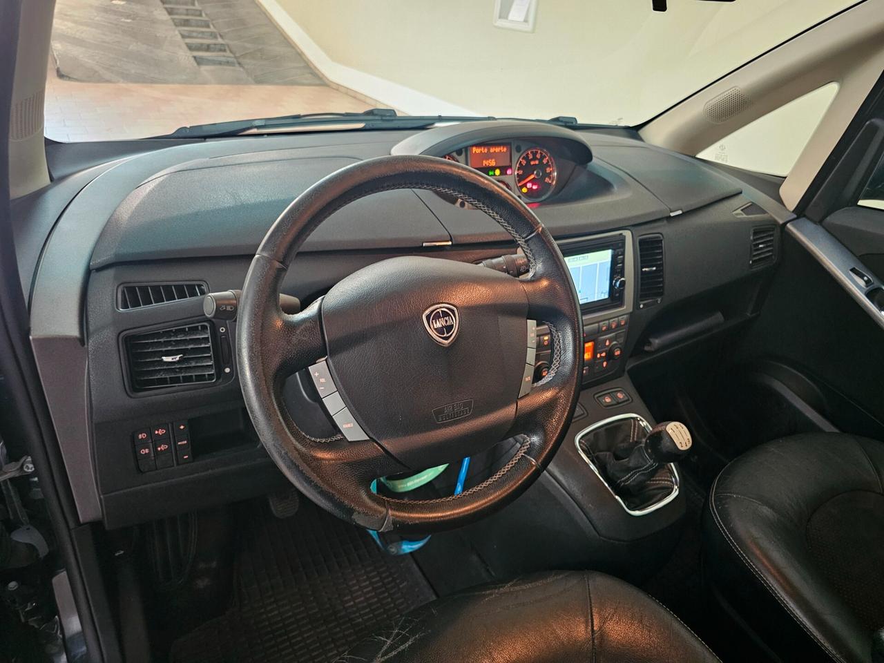 Lancia MUSA 1.3 Mjt 95 CV Platinum