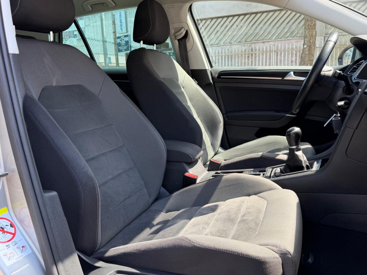 Volkswagen Golf 7.5 Highline virtual cockpit