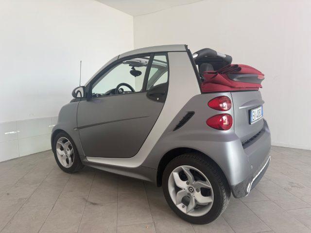 SMART ForTwo 1000 52 kW MHD cabrio passion