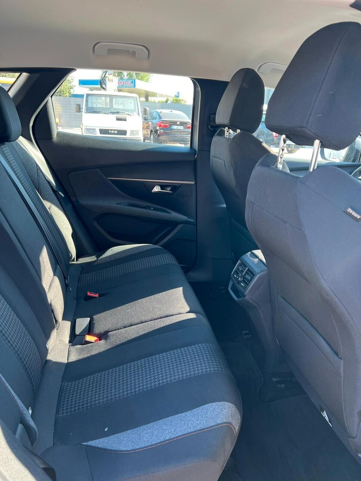 Peugeot 3008 1.5 BLUEHDI ACTIVE BUSINESS S&S 130CV EAT8