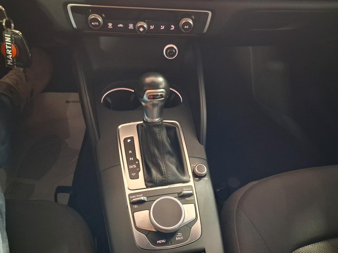 Audi A3 SPB 30 TDI S tronic s line iva deducibile