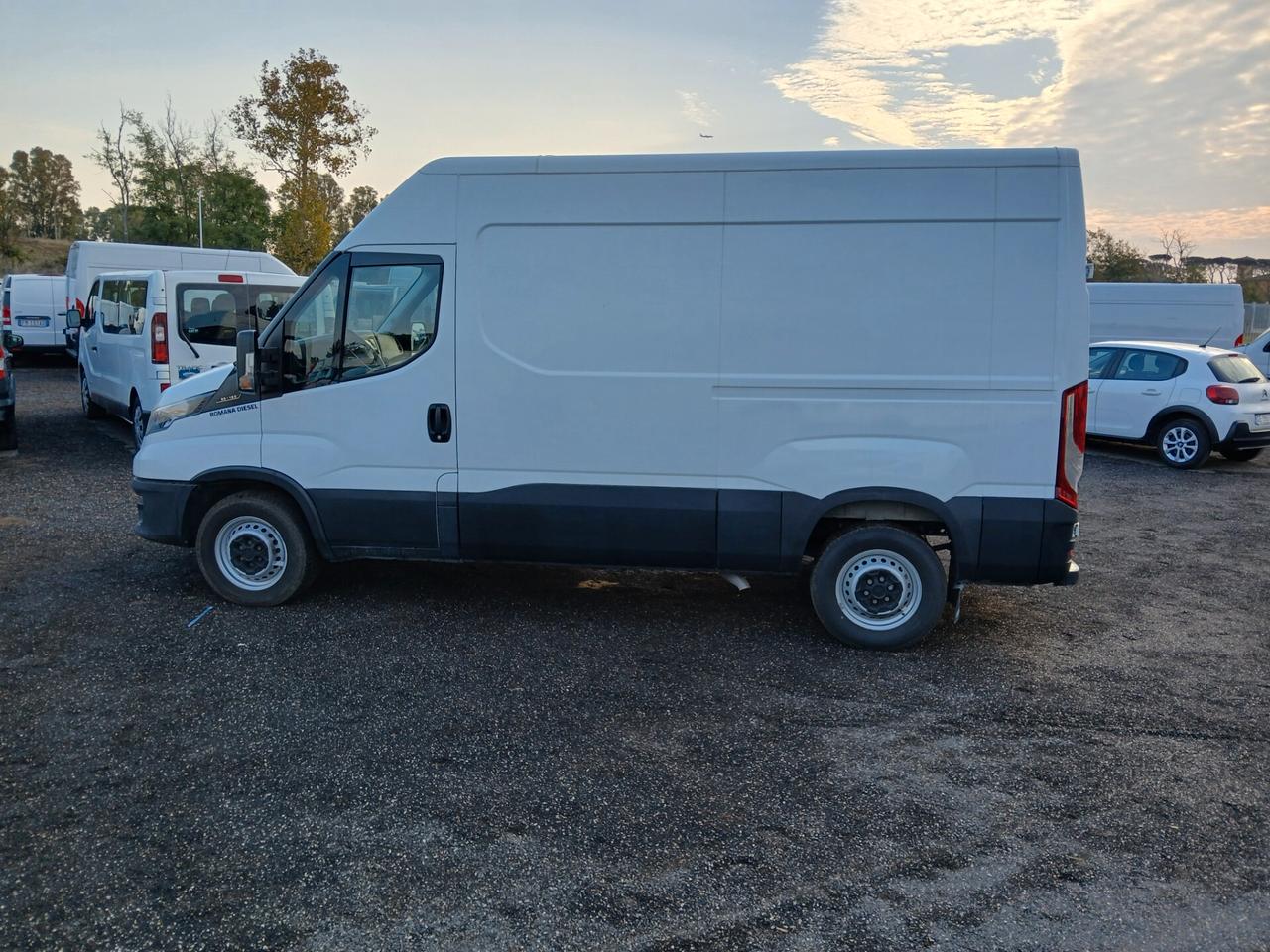 Iveco Daily 35S12V 2.3 HPT PC-TM Furgone