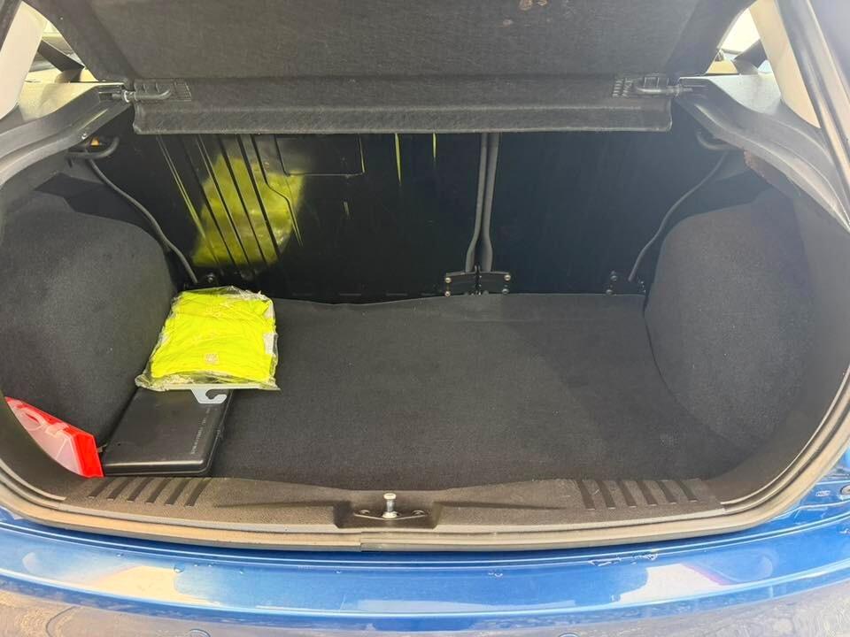 Ford Fiesta 1.2 16V 3p. Ghia