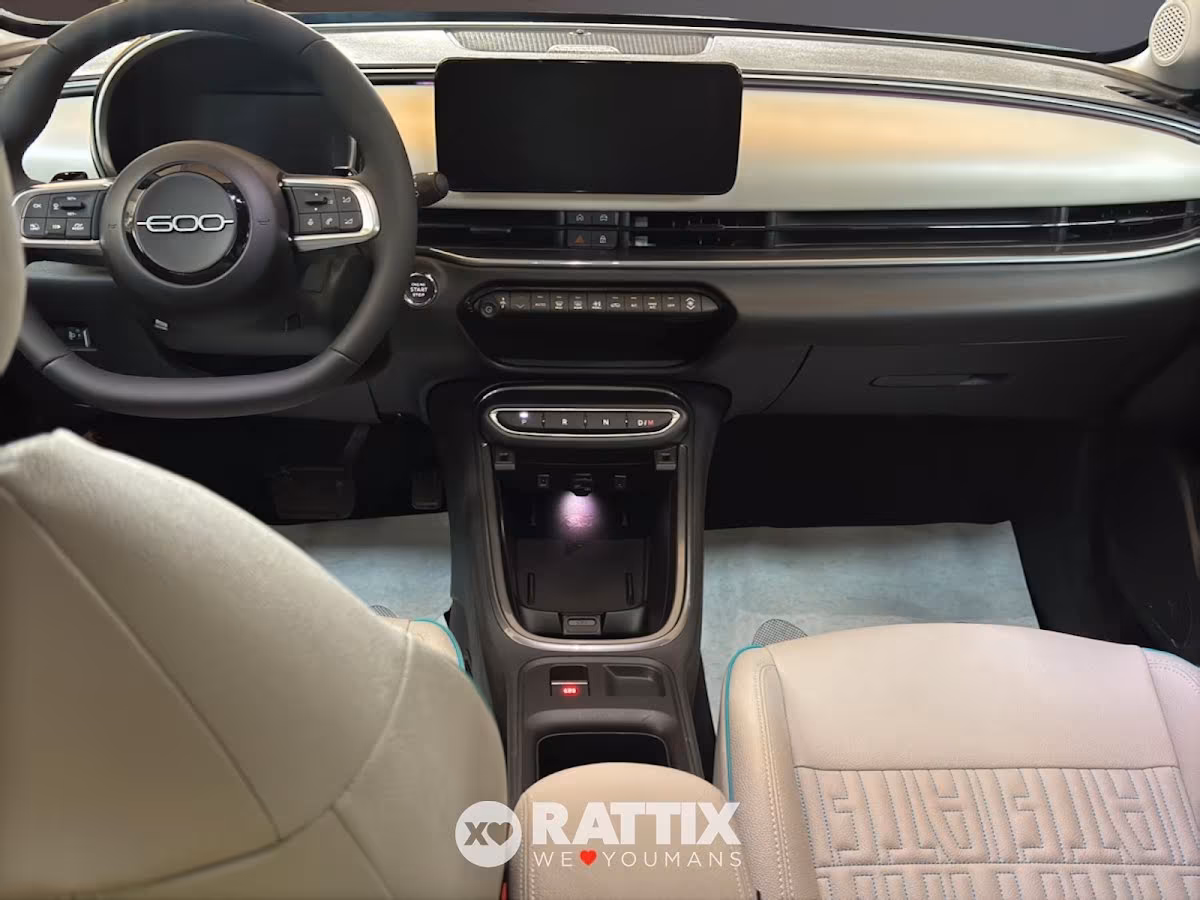 Fiat 600 1.2 hybrid 145CV La Prima II auto
