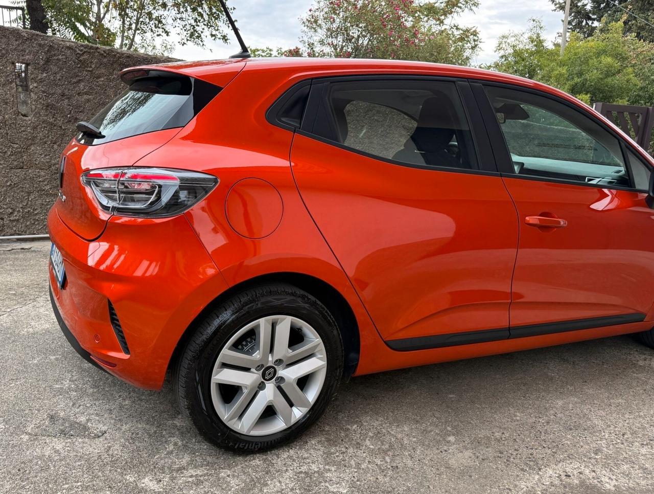 Renault Clio 1.0 benzina 90 CV