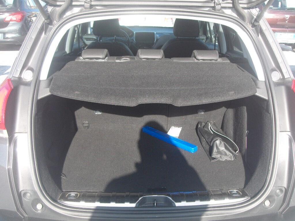 Peugeot 2008 BlueHDi 100 Allure - 2015