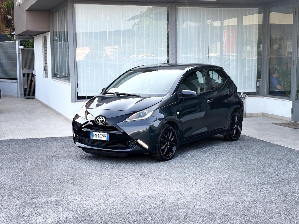 Toyota Aygo 1.0 Benzina 69CV E6 Neo - 2017