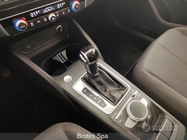 Audi Q2 35 TFSI S tronic Admired Advanced